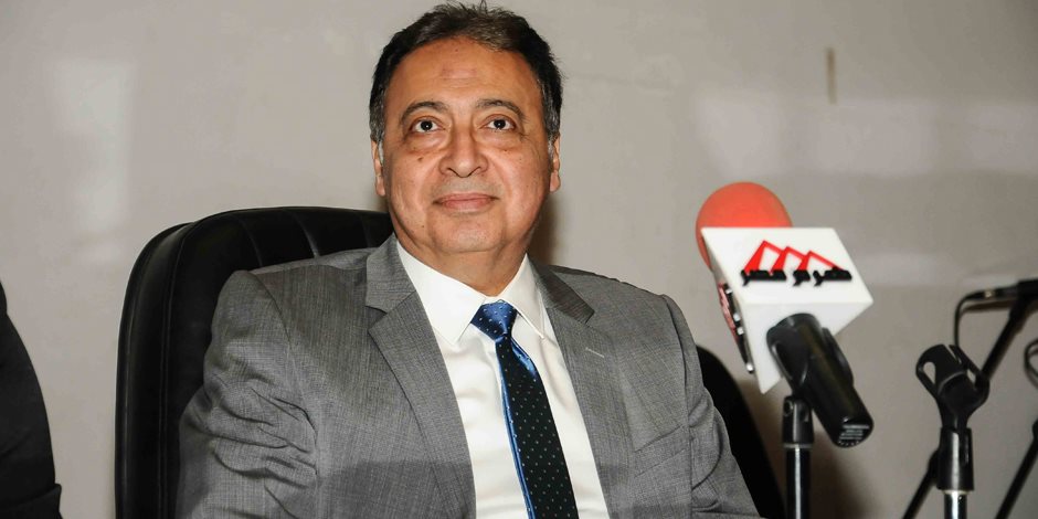 وزير الصحة يدلي بشهادته في قضية رشوة مستشاره.. والمحكمة تمنع الصحفيين