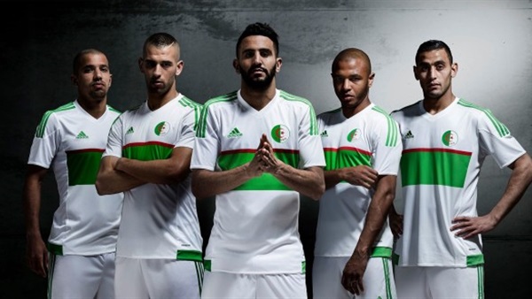 الجزائر تلاقي كوت ديفوار استعدادا لنهائيات أمم أفريقيا الجزائر تلاقي كوت ديفوار استعدادا لنهائيات أمم أفريقيا