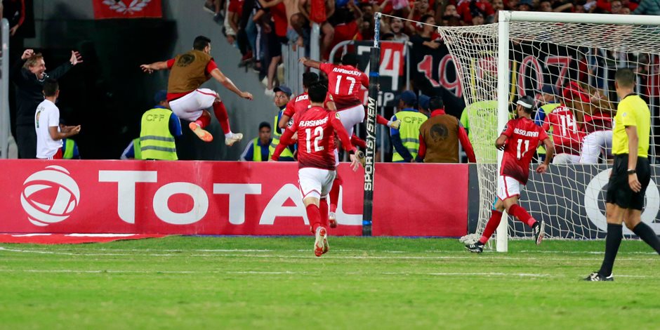 أزمات تواجه استمرار الدوري المصري.. هل يتغلب عامر حسين على المؤجلات لاستمرار المسابقة؟ صوت الأمة أزمات تواجه استمرار الدوري المصري.. هل يتغلب عامر حسين على المؤجلات لاستمرار المسابقة؟ صوت الأمة