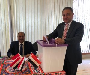 أول صور لتوافد المصريين على صناديق الاستفتاء على الدستور باستراليا أول صور لتوافد المصريين على صناديق الاستفتاء على الدستور باستراليا