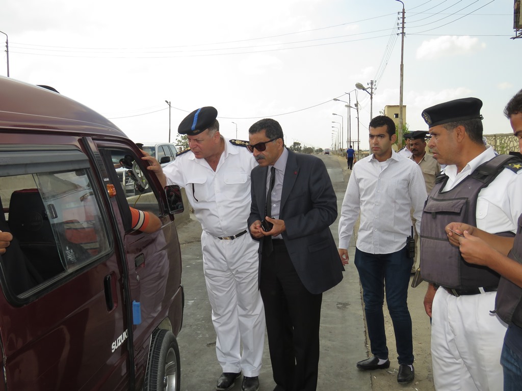 مدير امن الاسماعيلية يتفقد الاكمنة الحدودية مع سيناء (5)