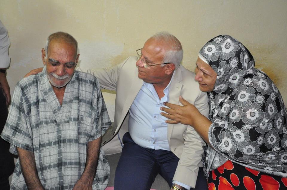 محافظ بورسعيد يستجيب لشكوى سيدة مسنة3