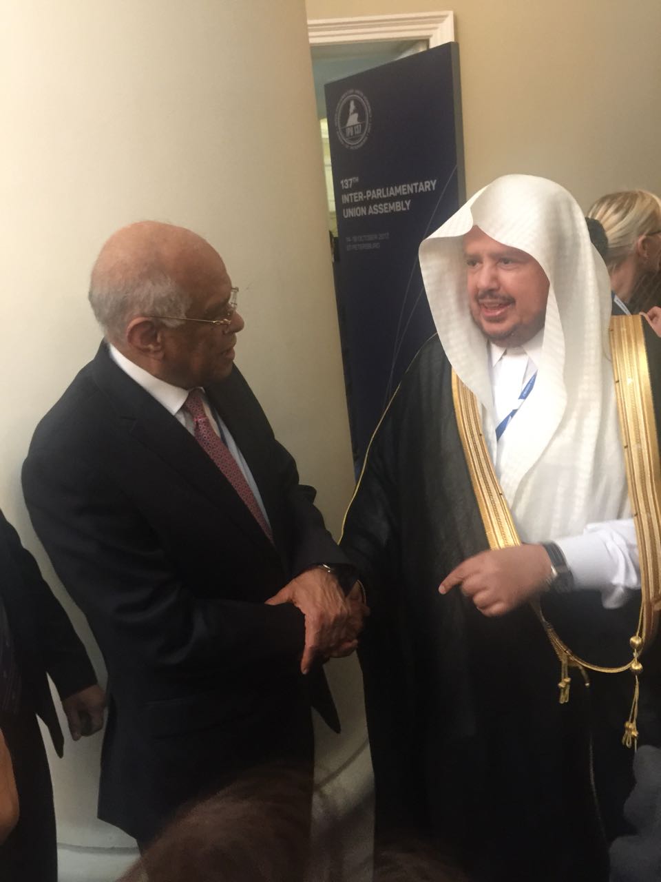 لقاء د . على عبد العال مع رئيس مجلس الشورى السعودى 3