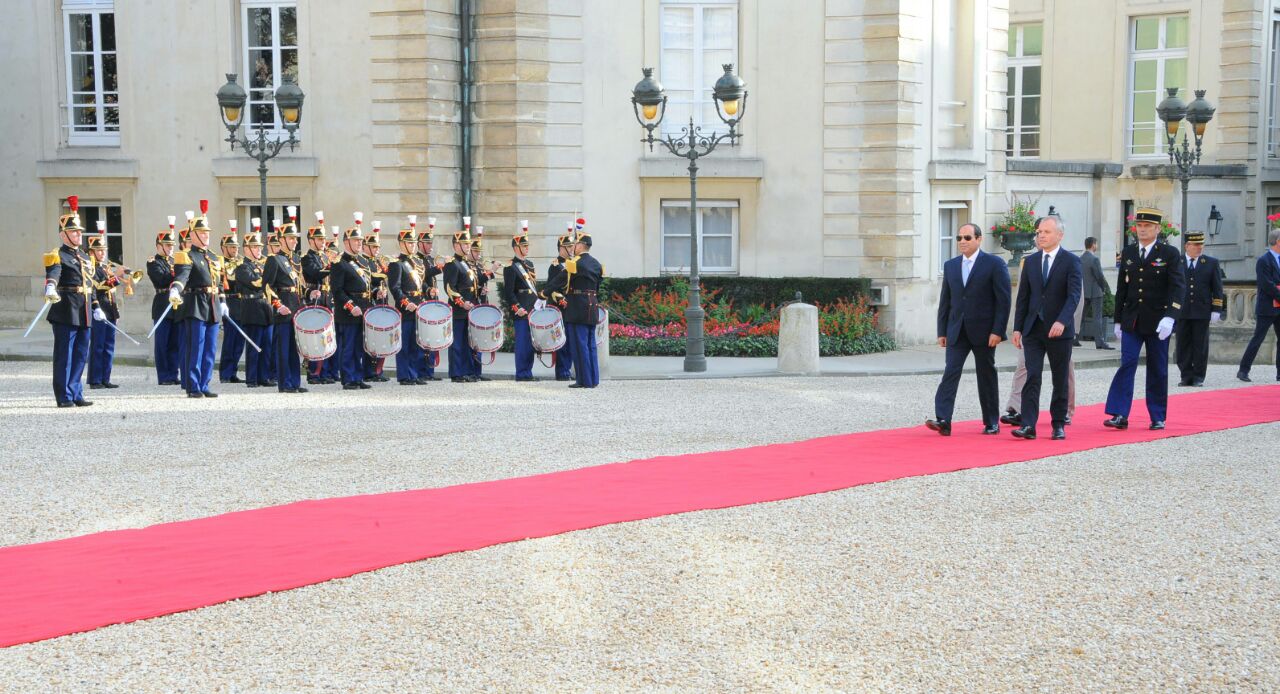 السيسي ورئيس النواب الفرنسي (4)