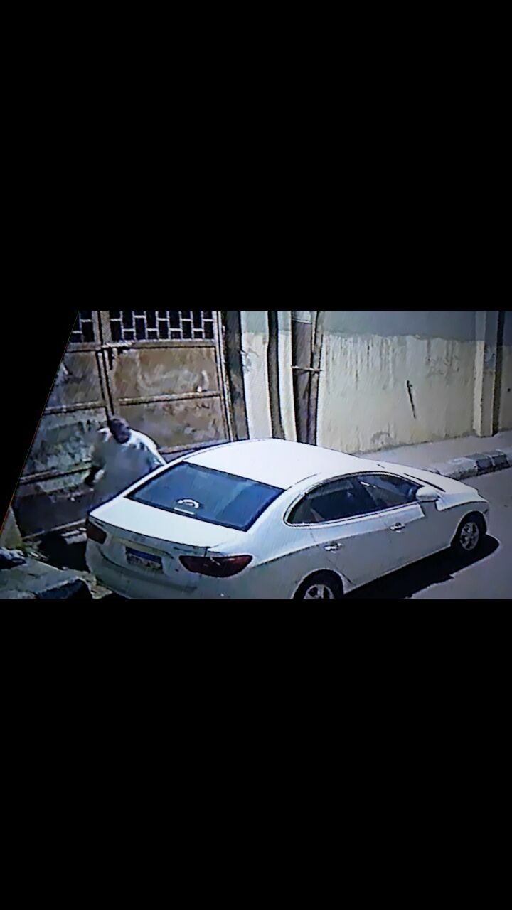 الشرطة تبحث عن أخطر لص سيارات في الأقصر بعد رصده بكاميرات المراقبة (2)