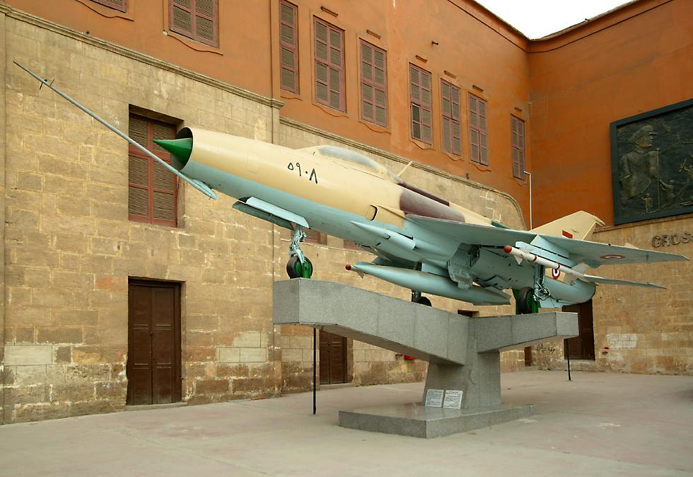 Mig21-in-Egyptian-national-military-museum