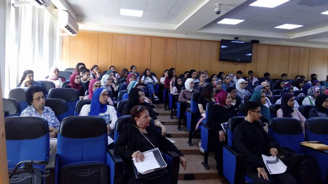 محاضرة بجامعة الإسكندرية  (1)