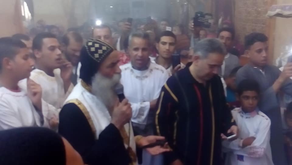 صلوات وتسبحة وكورالات بمشاركة الأنبا بيمن أسقف نقادة وقوص بدير مارجرجس بالرزيقات (1)