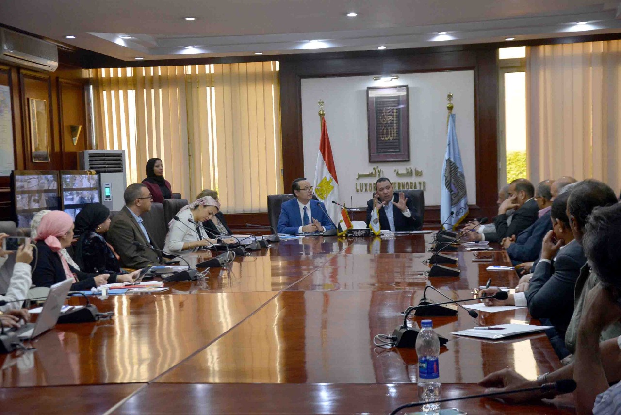 محافظة الأقصر توقع بروتوكول تعاون مع الجامعة الألمانية لتنفيذ مشروعات تنموية  (2)