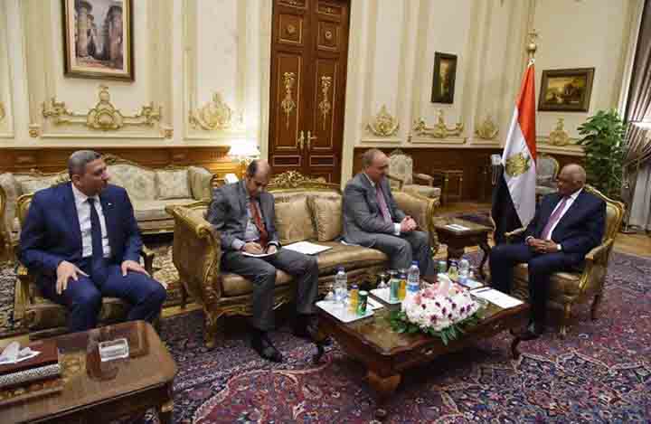 علي عبدالعال يستقبل السفير العراقي بجمهورية مصر العربية (2)