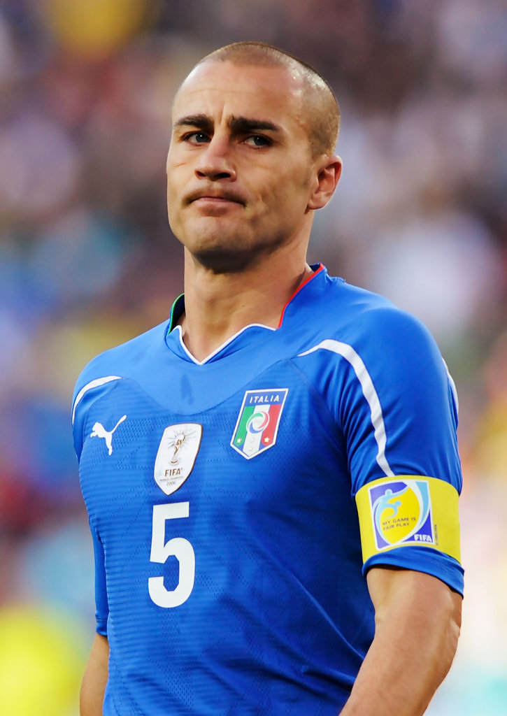 كانافارو قائد المنتخب الإيطالي