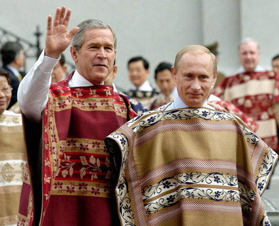 الرئيس الأمريكي جورج بوش مع فلادمير بوتين الرئيس الروسي