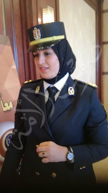  أول ضابط شرطة سيدة (1)