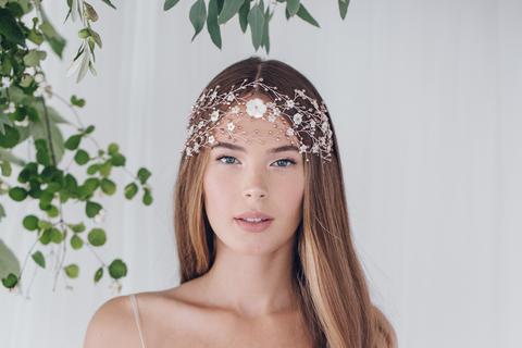 Katya_rose_gold_statement_hair_vine_in_long_sleek_hair_1_large Katya_rose_gold_statement_hair_vine_in_long_sleek_hair_1_large