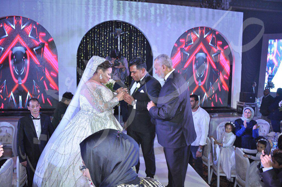 زفاف نجمة مسرح مصر ويزو (12)