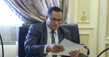 عمر حمروش أمين سر لجنة الشئون الدينية بالبرلمان