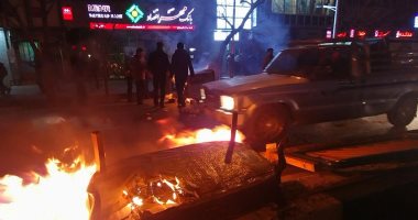النيران تلتهم الشوارع فى إيران