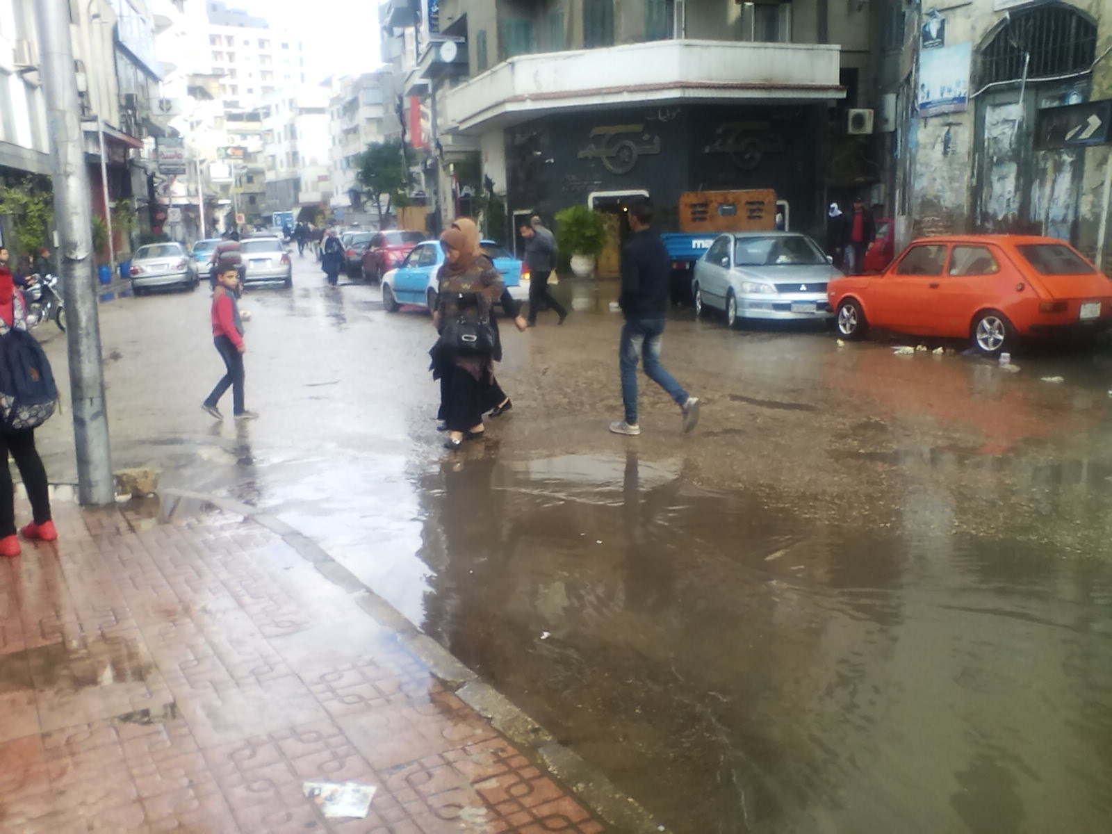 سقوط أمطار غزيرة على مدن دمياط (3)