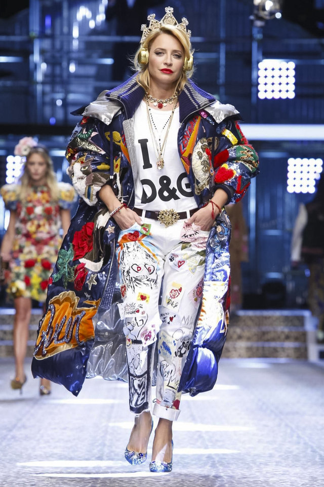 large_Dolce-Gabbana-RTW-FW17-Milan-fustany-13