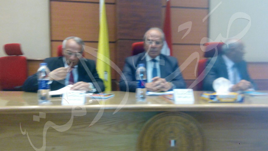 وزير التنمية المحلية ينقل تحيات الرئيس السيسي لقيادات ومشايخ شمال سيناء (16)