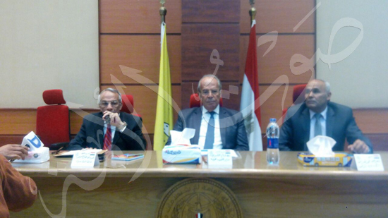 وزير التنمية المحلية ينقل تحيات الرئيس السيسي لقيادات ومشايخ شمال سيناء (7)