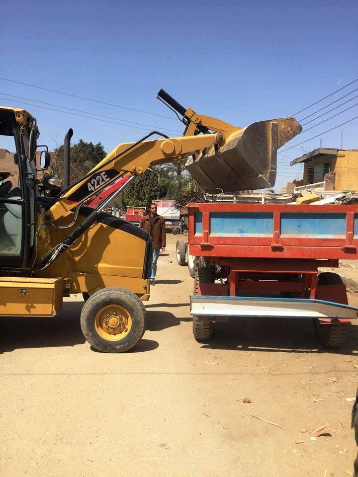 إزالة تمثال رمسيس "المشوه " إزالة تمثال رمسيس "المشوه "