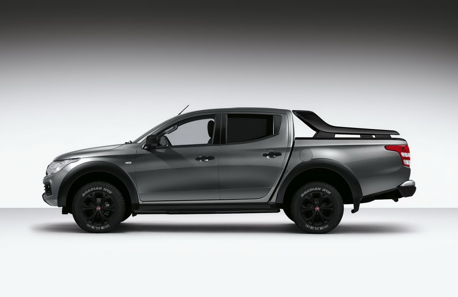 fiat-fullback-cross-launched-3