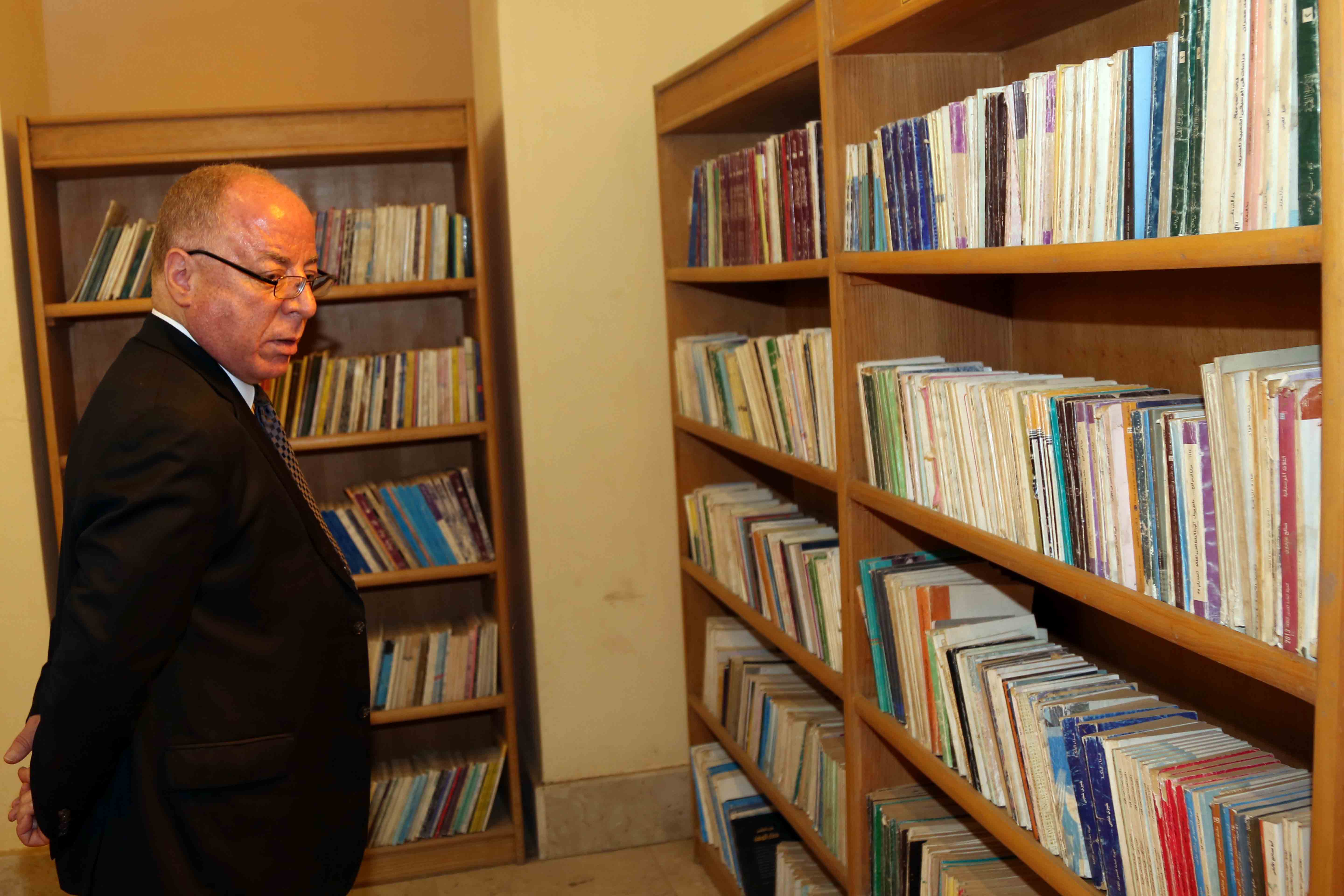 وزير الثقافة يدعم صعيد بلا سرطان ويقرر إقامة معرض دائم للكتاب بقصر بهاء طاهر (3)