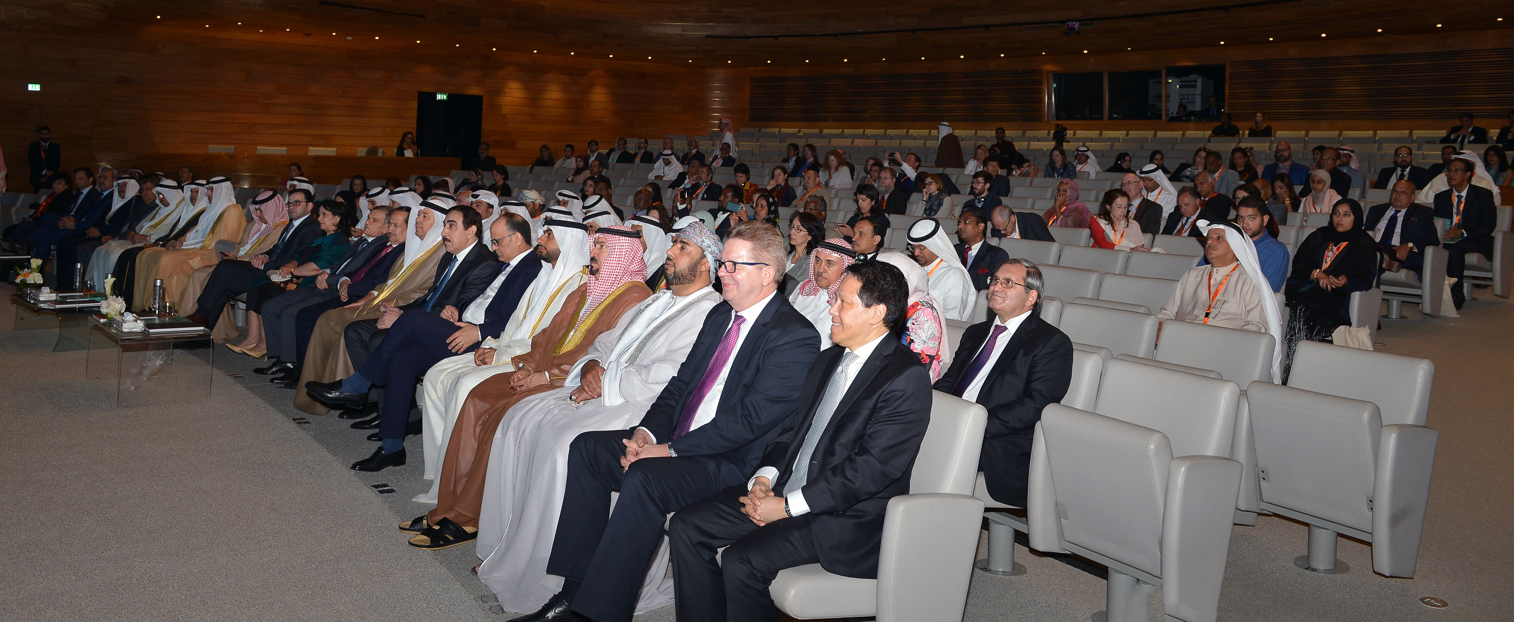 افتتاح مؤتمر الآثار الإسلامية من منظور عالمي في البحرين (4)