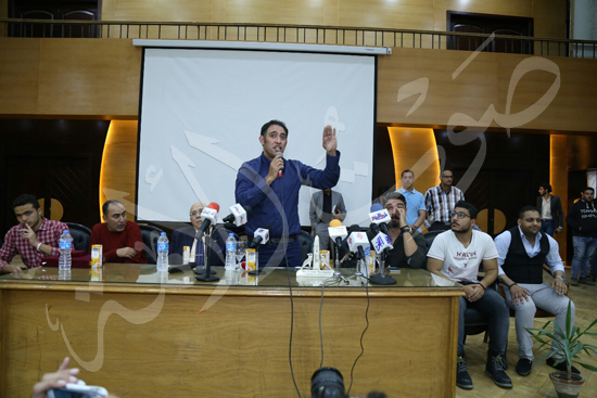 تكريم عمرو مصطفي في ندوة جامعة عين شمس (22)
