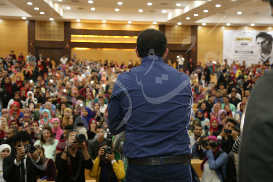 تكريم عمرو مصطفي في ندوة جامعة عين شمس (9)