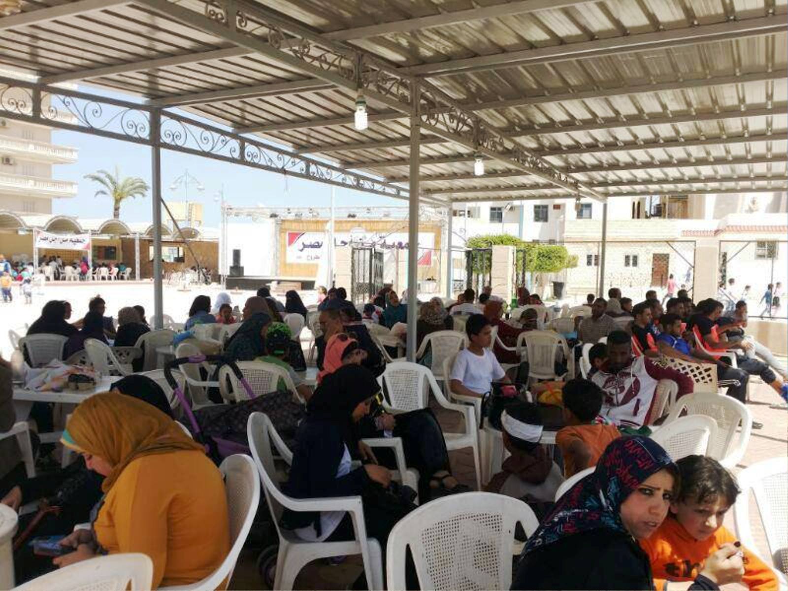 إقبال علي شواطئ مطروح وقرى الساحل الشمالي  (2)