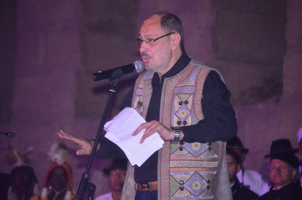انتصار عبد الفتاح رئيس ومؤسس المهرجان الدولي للطبول والفنون التراثية