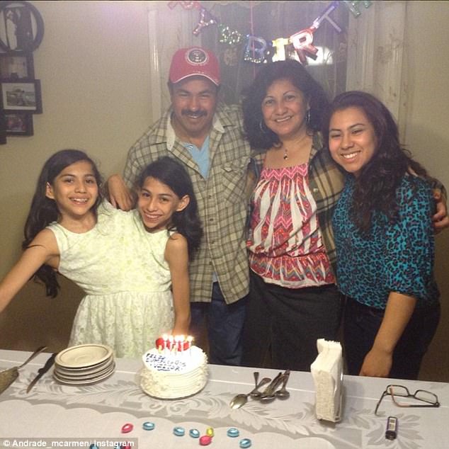 عائلة كارمن ولوبيتا تحتفل بعيد ميلادهم