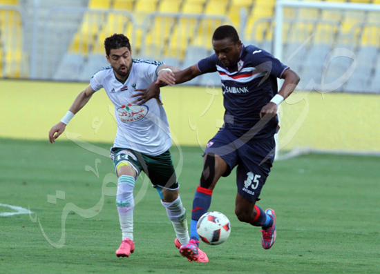 الزمالك والمصرى (32)