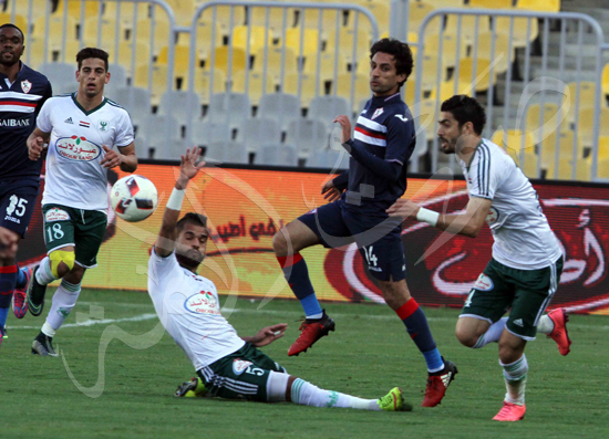 الزمالك والمصرى (18)