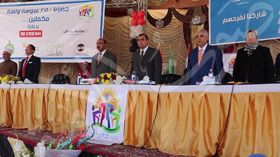 محافظة الفيوم يسلم 250 جهاز عروسة للفتيات اليتيمات (5) copy