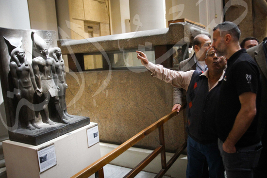 زياره رايان جيجز للمتحف المصري (28)