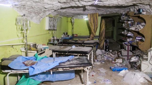 قصف مستشفى في خان شيخون