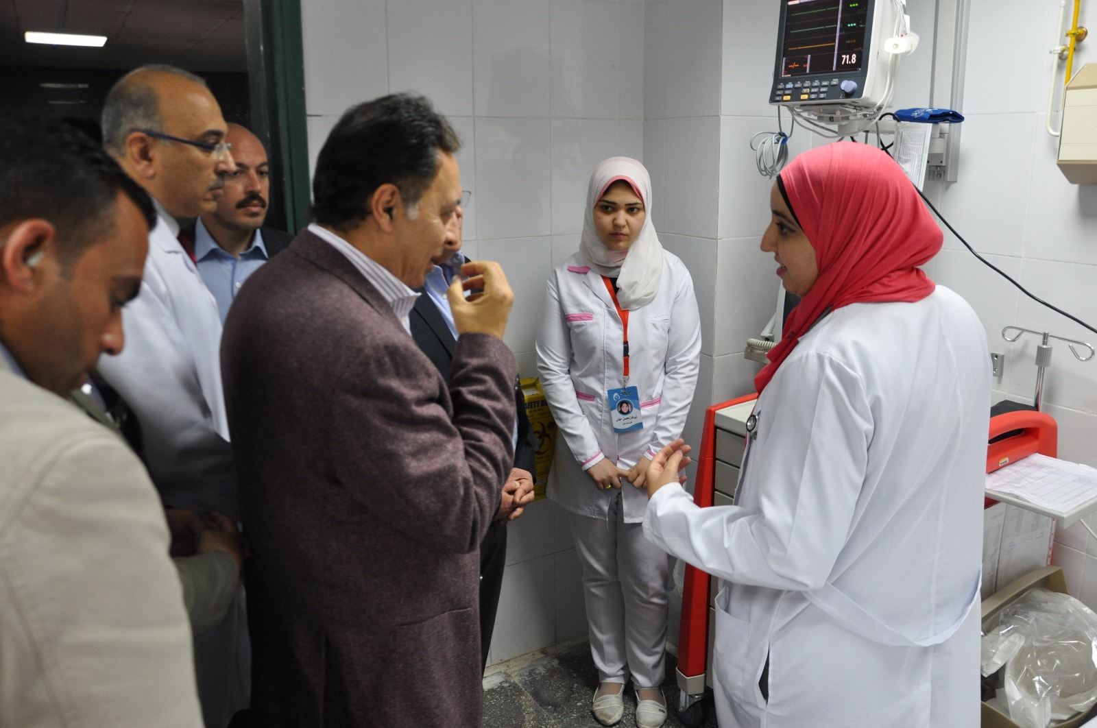 وزير الصحة يتفقد مستشفى النساء والولادة ببورسعيد (2)