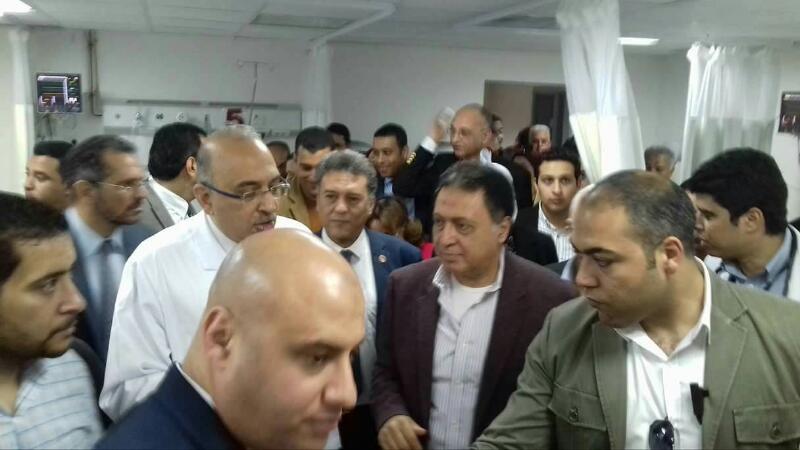 وزير الصحة يتفقد مستشفى النساء والولادة ببورسعيد (11)