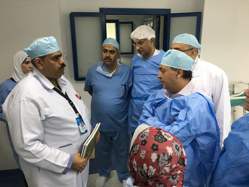 وزير الصحة يتفقد مستشفى النساء والولادة ببورسعيد (4)
