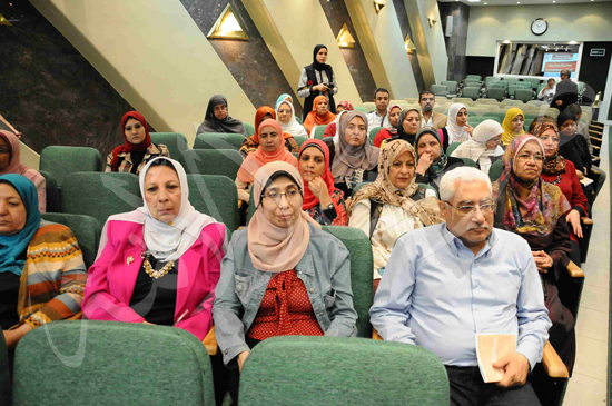 المؤتمر الدولى للاحصاء تصوير اشرف فوزى تحرير محمود عثمان‎ (4)