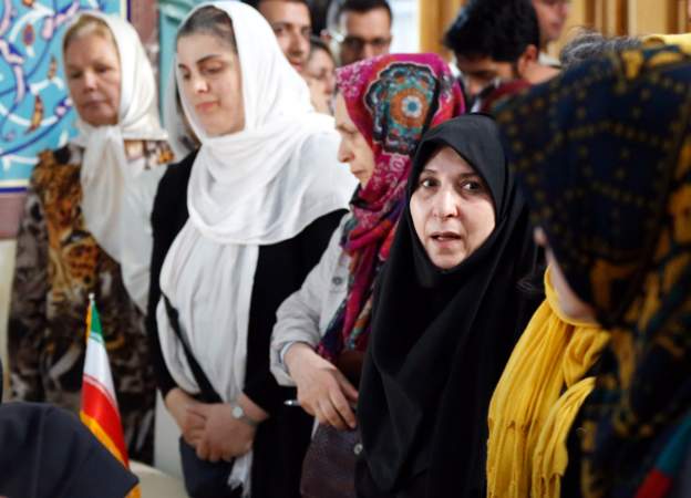 نساء ايران في الانتخابات