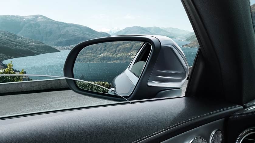 c-class-coupe-2016-interior-14_OverviewCrop