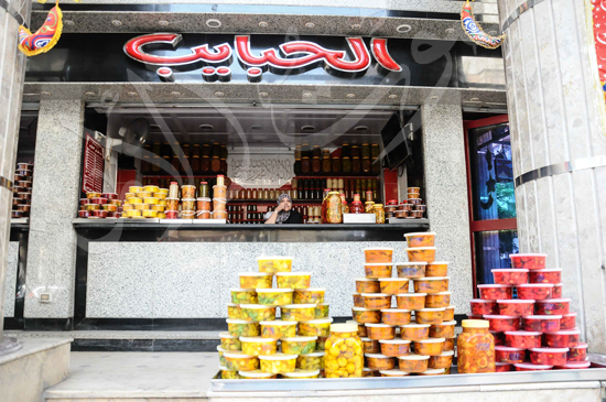 صناعة الطرشي رحلة لفتح شهية المصريين (5)