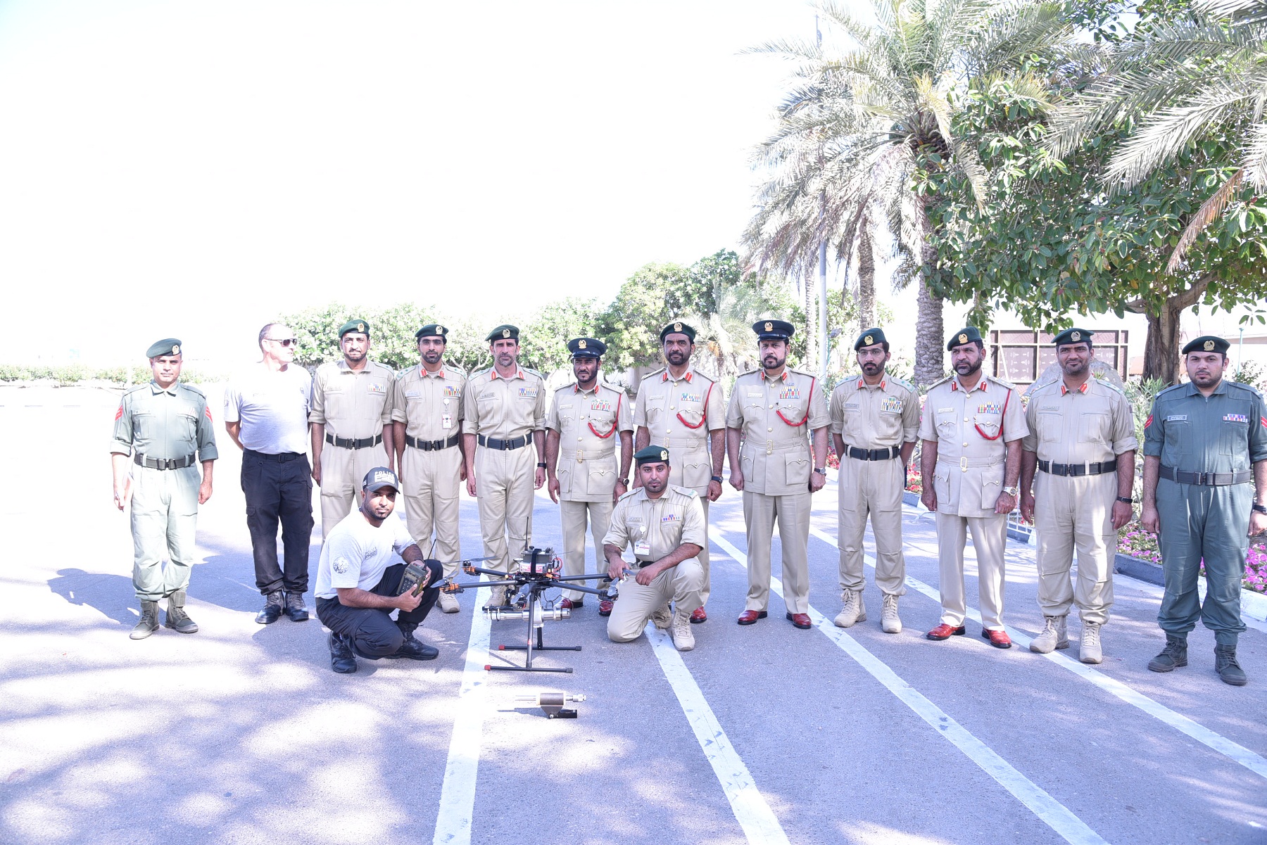 شرطة دبي تبتكر طائرة لإبطال القنابل1