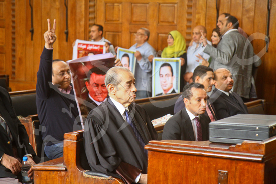 قضية مبارك فى قتل المتظاهريين تصوير عمرو مصطفى محرر محمد عبد الرازق 7-4-2016 (2) copy