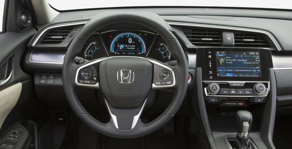1531_Honda-Civic_Sedan-2016-1280-52-large