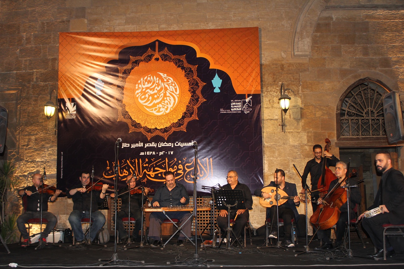 حفل فني وأمسية شعرية في قصر الأمير طاز  (8)